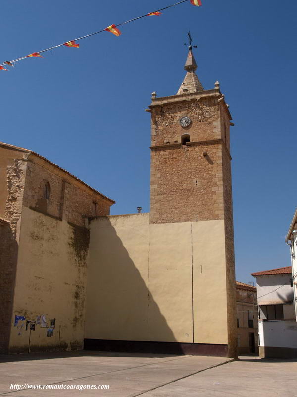 TORRE FORTIFICADA RECONVERTIDA EN CAMPANARIO